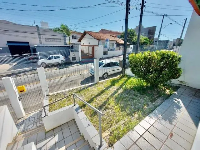 Imagem: Linda Casa em Capoeiras