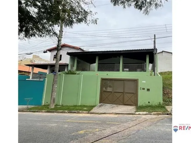 Imagem: Casa com 4 Quartos À Venda, 311M², Bairro