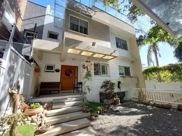 Imagem 1: Casa para Venda - 631.7M², 4 Dormitórios, Sendo 4 Suites, 2 Vagas - Vila Assunção