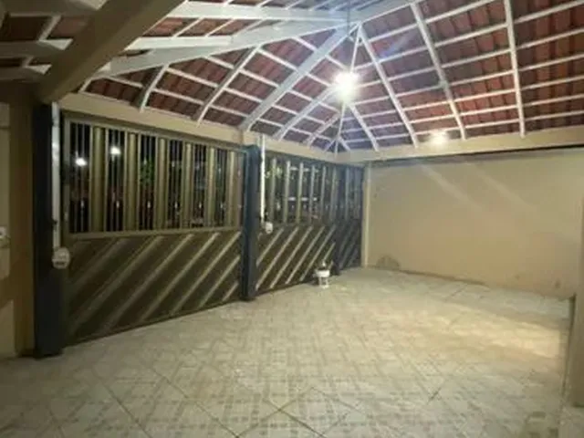Imagem: Casa no Condomínio Vila Verde I com 04