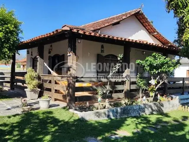 Imagem: Casa Á Venda, com Piscina, Tres Qaurtos