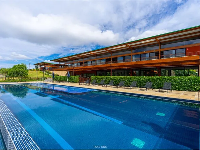 Imagem 2: Terreno À Venda em Jundiaí, Medeiros, 800M²