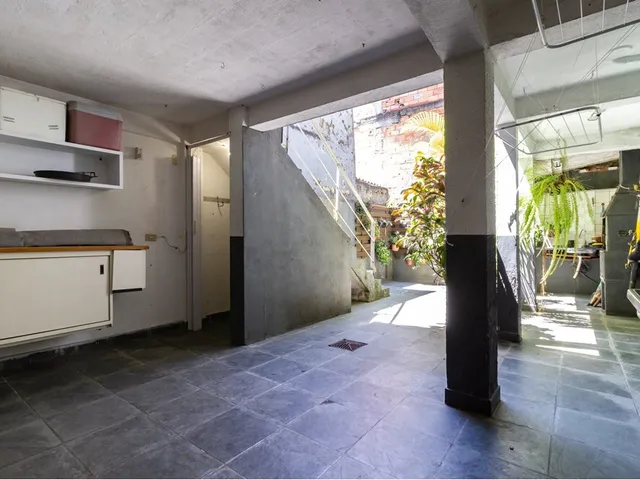 Imagem 11: Casa À Venda em Osasco, Helena Maria, com 4 Quartos, 226M²