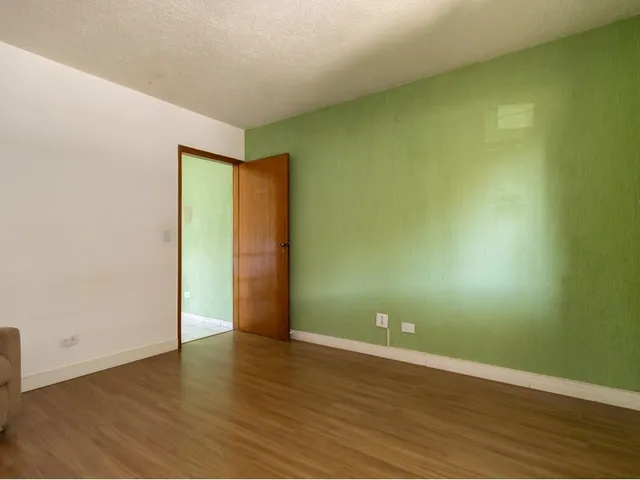 Imagem 8: Casa À Venda em Osasco, Helena Maria, com 4 Quartos, 226M²