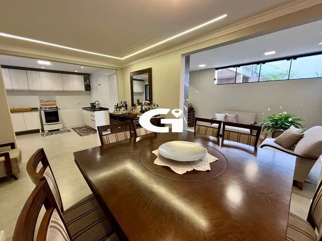 Imagem 3: Triplex com terraço e jacuzzi no Hauer - 3 quartos, até 3 vagas e suíte com