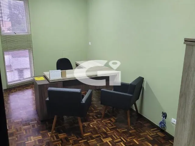 Imagem 11: Sala Comercial Mobiliada à Venda no Centro de Curitiba com 3 salas separadas e 1