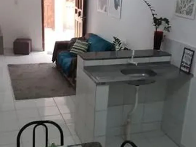 Imagem: A kitnet possui 1 Dormitório, 1 Banheiro, 30m² de Área,
