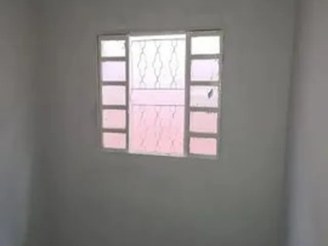 Imagem 2: Casa para Aluguel Possui 100 Metros Quadrados com 2 Quartos em Samambaia Norte - Brasília