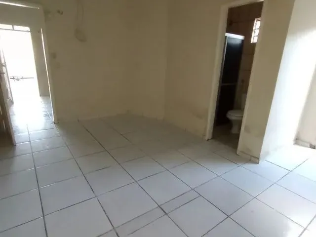 Imagem 5: Aluga-Se Casa em Bairro Centenário