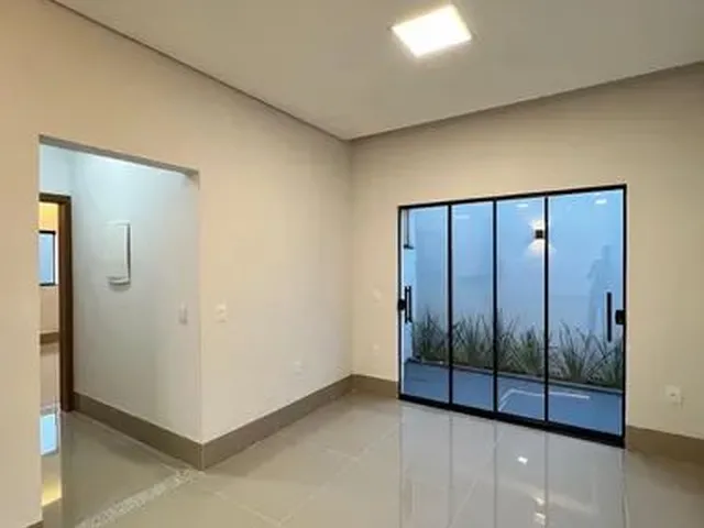Imagem 2: Casa Á Venda com Piscina