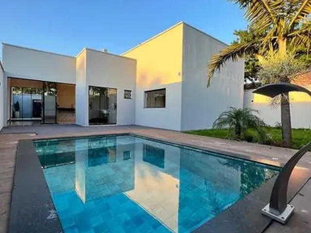 Imagem 3: Casa Á Venda com Piscina