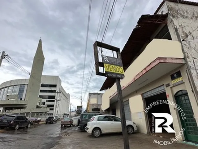 Imagem 1: Vendo Imóvel Comercial Vazado. com Frente para a Av. Alfredo Nasser. Luziânia/Go