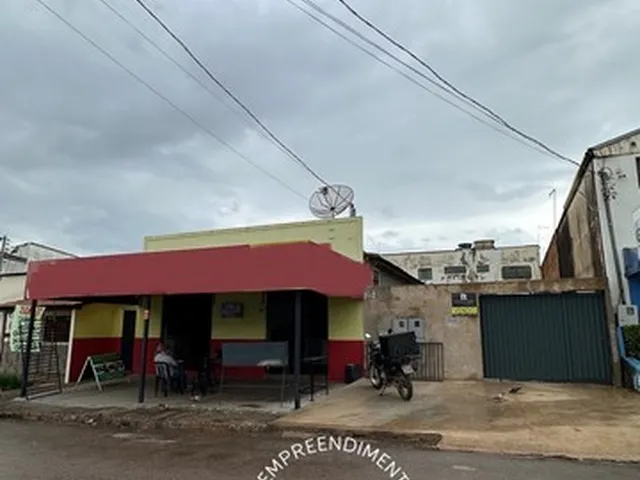 Imagem 9: Vendo Imóvel Comercial Vazado. com Frente para a Av. Alfredo Nasser. Luziânia/Go