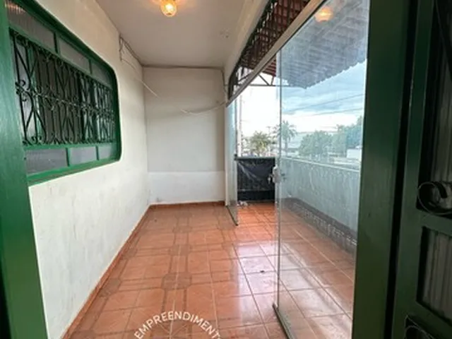 Imagem 15: Vendo Imóvel Comercial Vazado. com Frente para a Av. Alfredo Nasser. Luziânia/Go