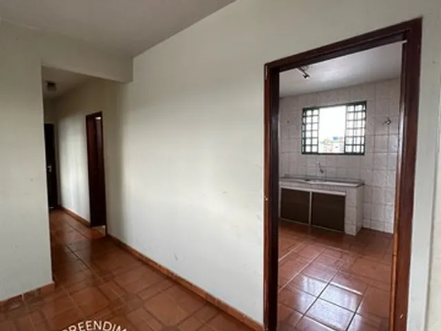 Imagem 4: Vendo Imóvel Comercial Vazado. com Frente para a Av. Alfredo Nasser. Luziânia/Go