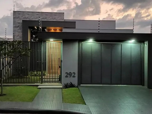 Imagem: A casa possui 3 Dormitórios, 1 Suíte, 4 Banheiros, 2