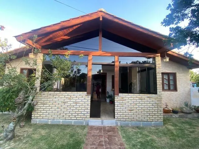 Imagem: Terreno 360M2 com 2 Casas a 200M da Praia