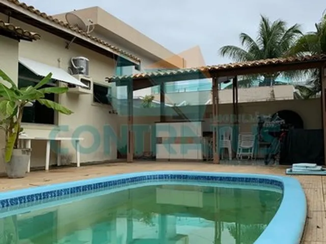 Imagem: Casa com Piscina no Maria Rezende Machado