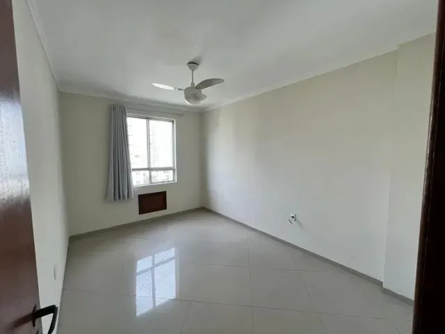 Imagem 9: Apartamento no Centro com 3 Quartos para Venda, 83 M²