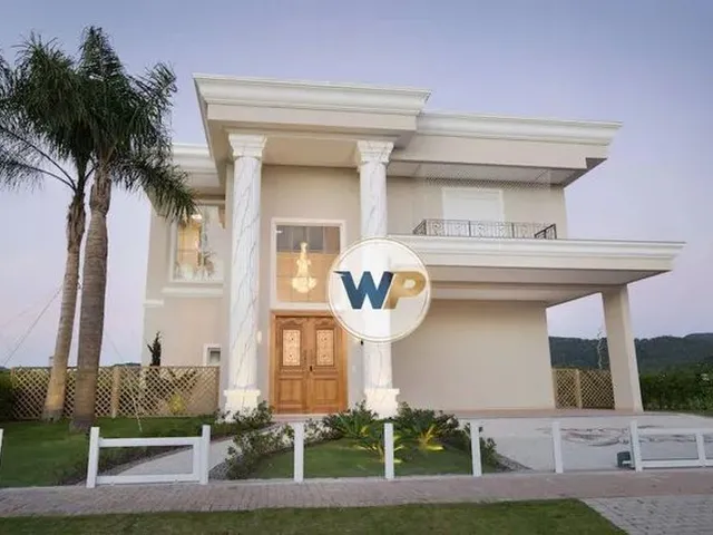 Imagem: Casa com 5 Suítes em Condomínio Fechado