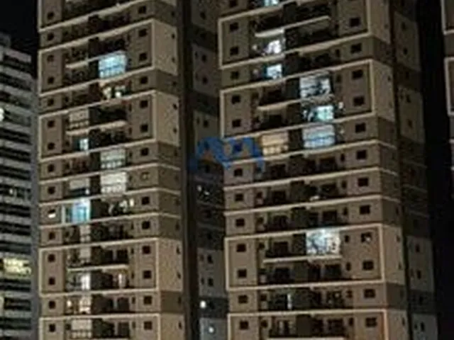 Imagem: O apartamento possui 2 Dormitórios, 1 Suíte, 2 Banheiros,