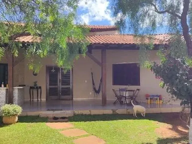 Imagem 1: Casa no Condomínio Entre Lagos!
