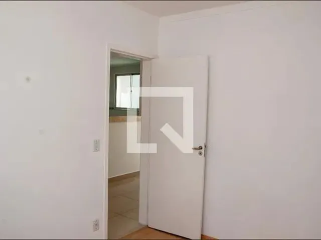 Imagem 9: Apartamento para Aluguel - Cabral, 2 Quartos, 45 M2
