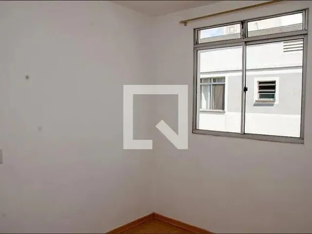 Imagem 4: Apartamento para Aluguel - Cabral, 2 Quartos, 45 M2