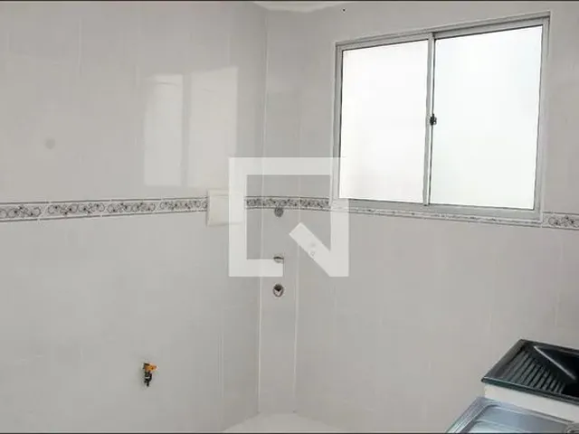 Imagem 8: Apartamento para Aluguel - Cabral, 2 Quartos, 45 M2