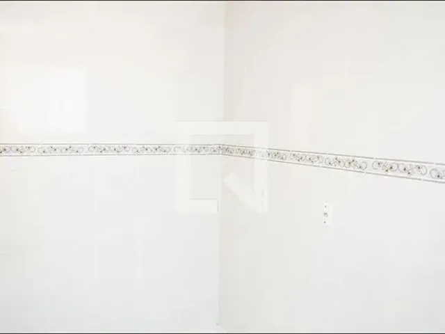 Imagem 7: Apartamento para Aluguel - Cabral, 2 Quartos, 45 M2