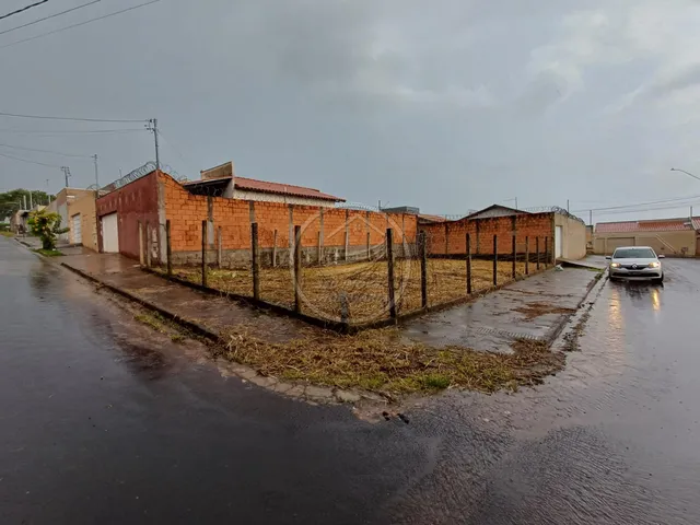 Imagem: Venda de Terreno de 200m² no Parque dos