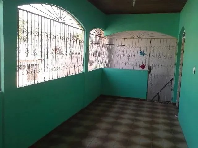 Imagem 14: Alugo Casa Bairro: Coroado 3, 2 Quartos Sendo 1 Suite, Garagem. Fone: