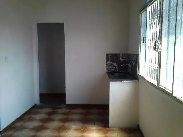 Imagem 4: Alugo Casa Bairro: Coroado 3, 2 Quartos Sendo 1 Suite, Garagem. Fone: