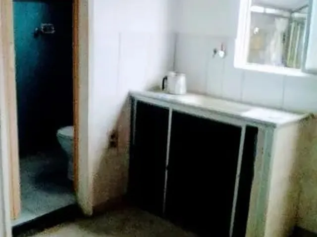 Imagem: Quarto com Banheiro e Cozinha Independente