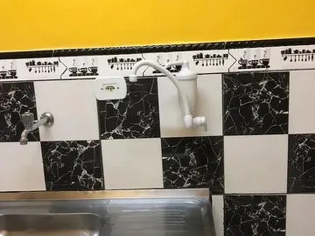 Imagem 4: Excelente Casa de 2Quartos com Churrasqueira no Coração de Bangú e Senador Camará