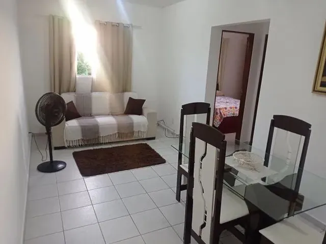 Imagem: O quarto possui 2 Dormitórios, 1 Banheiro e está