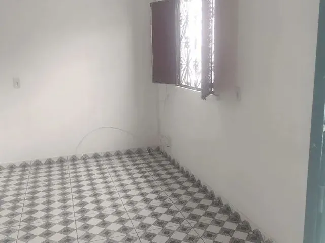 Imagem: Alugo Apartamento 600