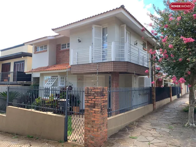 Imagem 2: Casa Sobrado com 4 Dormitorio(s) localizado(a) no bairro Barcelos em Cachoeira do Sul