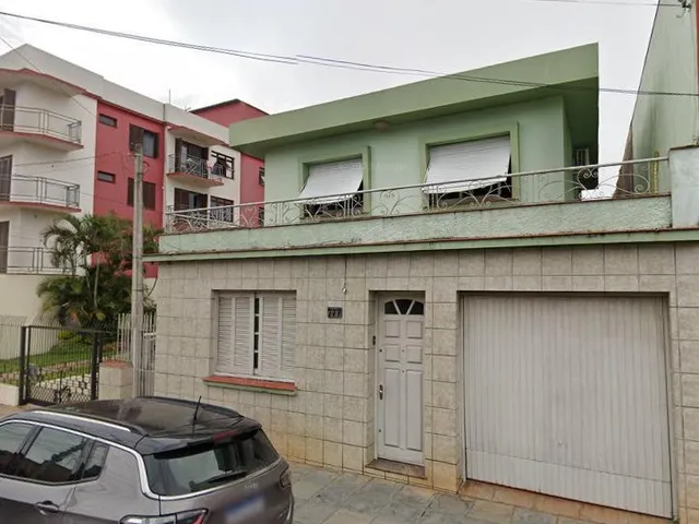 Imagem: Sobrado com 5 Dormitorio(s) localizado(a)