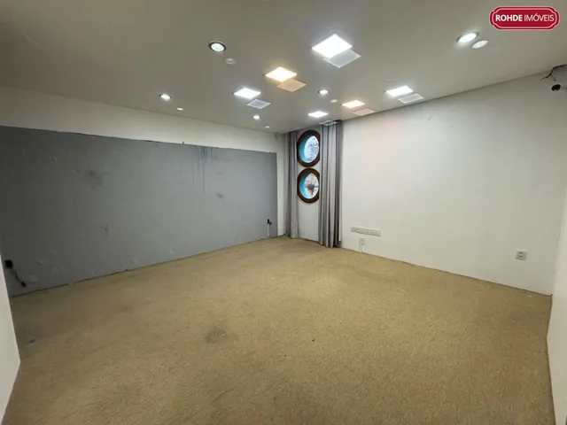 Imagem 6: Prédio Comercial