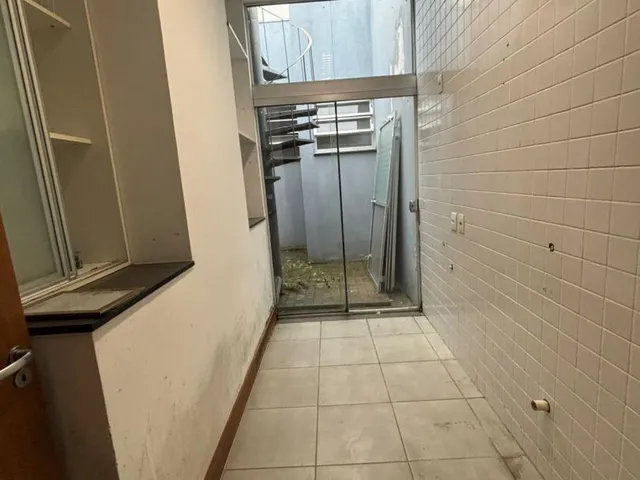 Imagem 9: Prédio Comercial