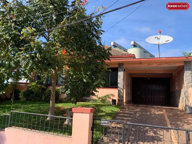 Imagem: Casa com 4 Dormitorio(s) localizado(a) no