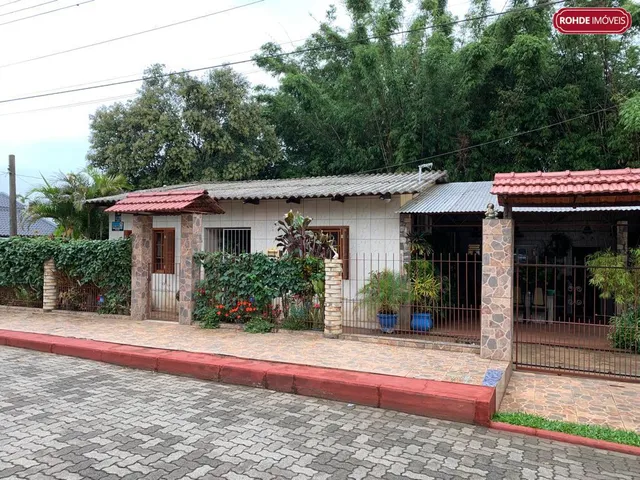 Imagem: Casa com 3 Dormitorio(s) localizado(a) no