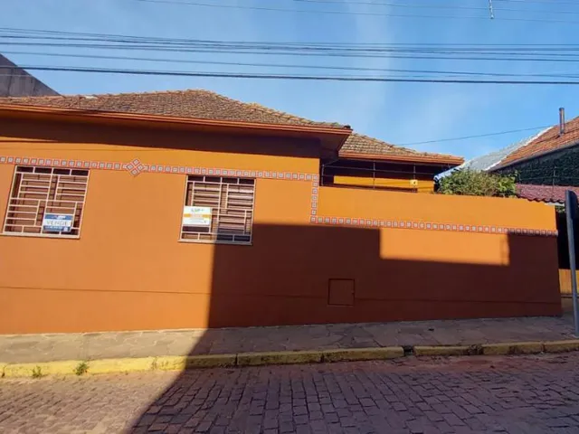 Imagem: Casa com 2 Dormitorio(s) localizado(a) no