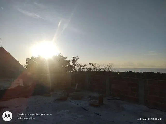 Imagem 2: Vendo Terreno com Vista Eterna para o Mar