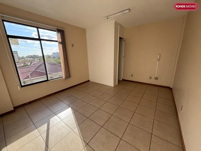 Imagem 2: Sala Comercial com 2 Dormitorio(s) localizado(a) no bairro Centro em Cachoeira do Sul