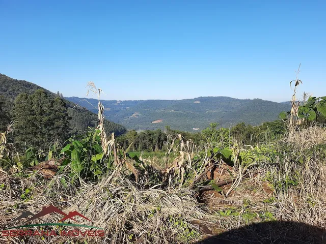 Imagem: A fazenda possui 2 Dormitórios, 2 Suítes, 2 Banheiros, 2