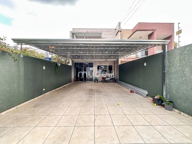 Imagem: Sobrado com 4 Dormitórios