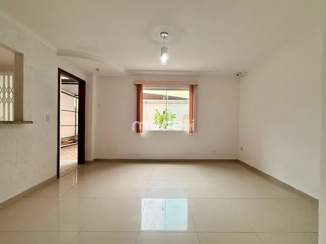 Imagem 15: Sobrado Moderno com Suíte Master e Living Integrado