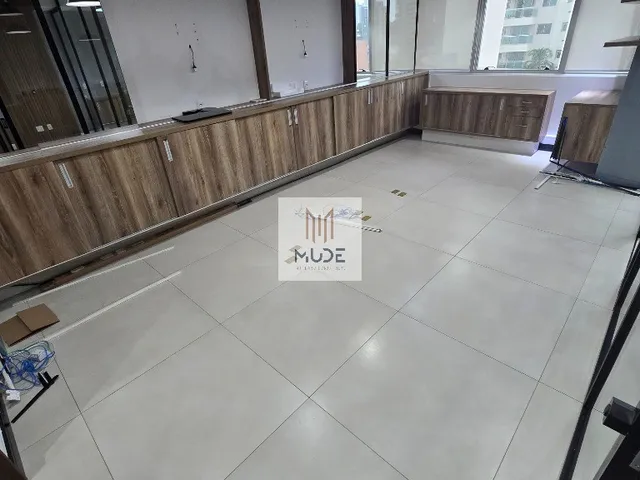 Imagem 10: CEO Salvador Shopping - Sala Comercial - 72m² - Mobiliada e Decorada - À Venda ou